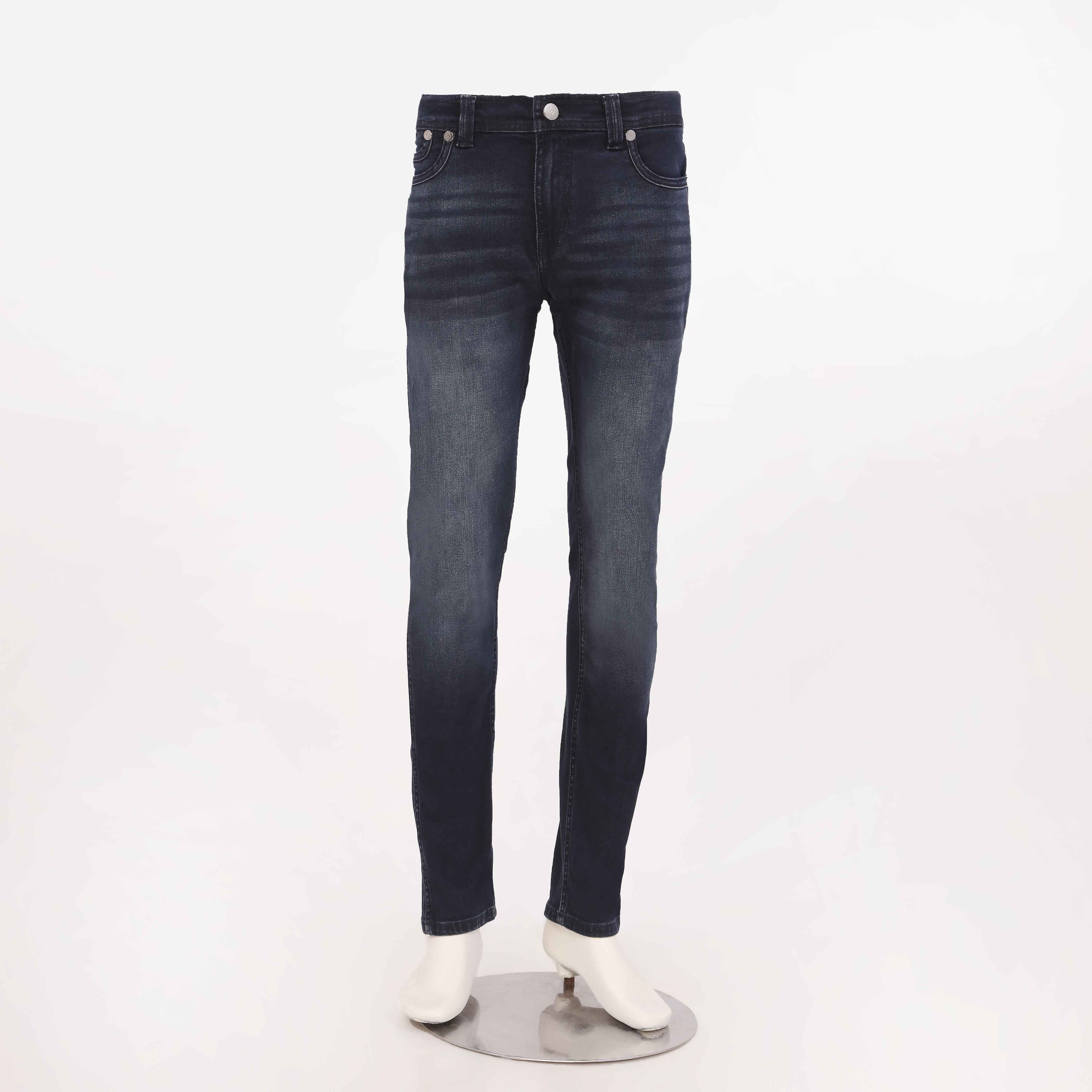 Slim Fit